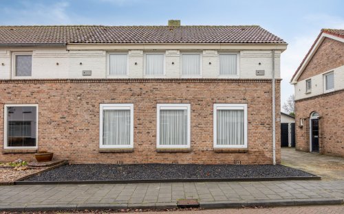 Dorpsstraat 42, 5711 GP Someren